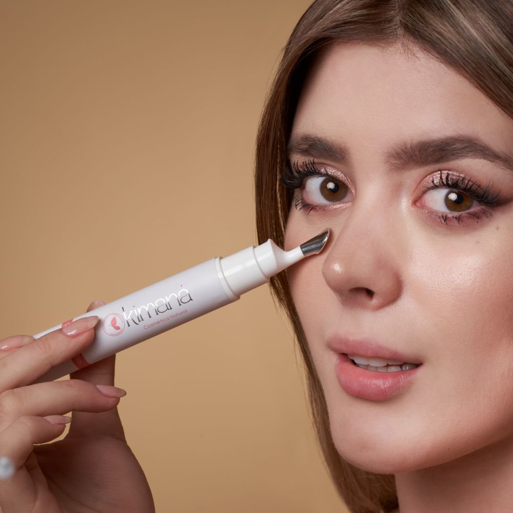 contorno ojos kimana